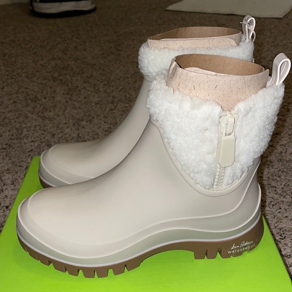 Sam Edelmam boots, size 7, brand new with tags, cream color. - Picture 2 of 4